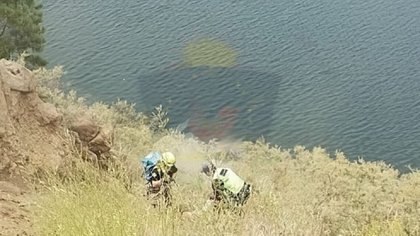 Intentaba sacarse una selfie y cayó de un barranco en Villa Traful