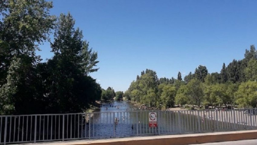 Guardavidas proponen cercar el puente de la Isla 132 para evitar saltos peligrosos
