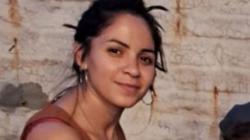 Quién era la ciclista que murió tras chocar contra una columna en el puente