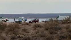 Murió un turista de 28 años en lago Mari Menuco: se dio vuelta la tabla inflable