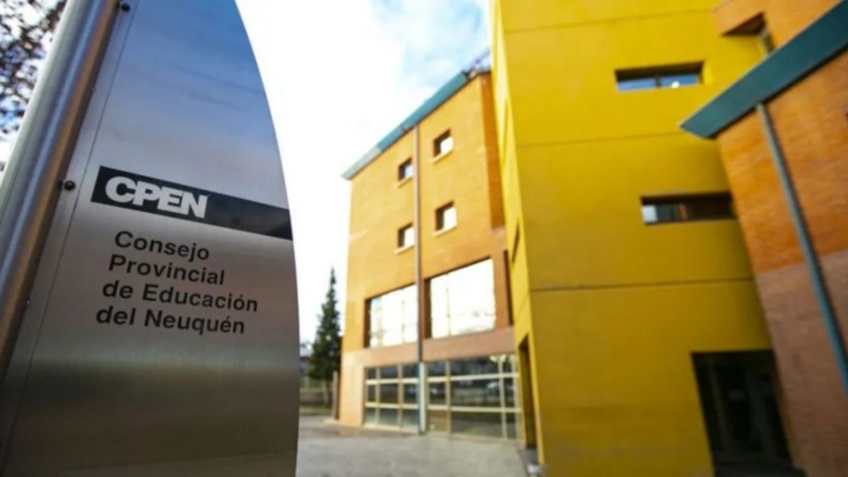 Recategorizaron a 5.400 empleados del Consejo Provincial de Educación