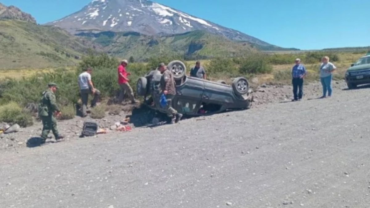 Por "problemas mecánicos", perdió el control y volcó en plena ruta