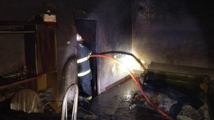 Incendiaron una casa para entrar a robar, en Centenario