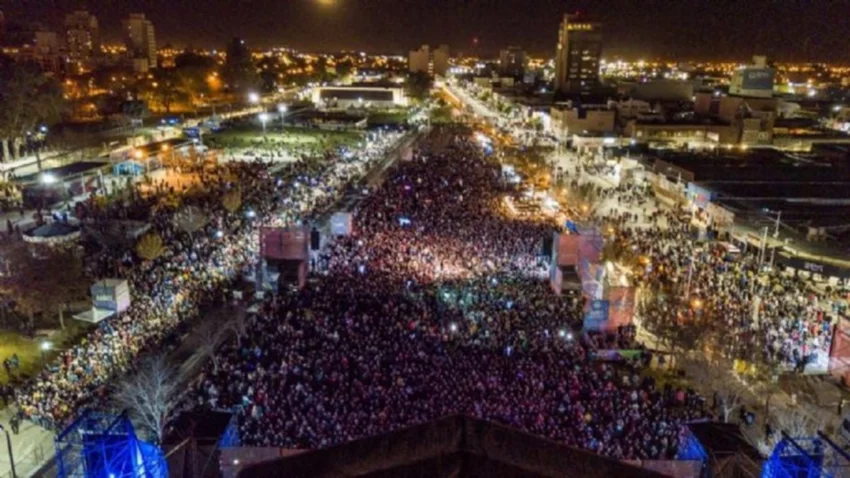 Anunciaron más entradas para la Fiesta de la Confluencia para los buenos contribuyentes