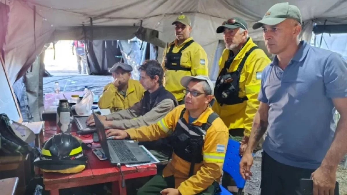 Brindan asistencia a los crianceros afectados por el incendio en el Parque Nacional Lanín