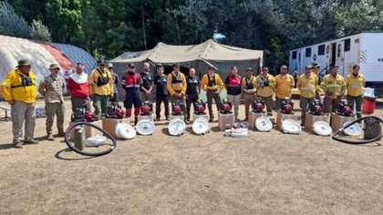 Suman bombas hidrantes de última generación para combatir los incendios en el Parque Lanín