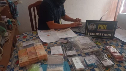 Desbarataron dos kioscos narcos en Río Negro y encontraron armas y efectivo