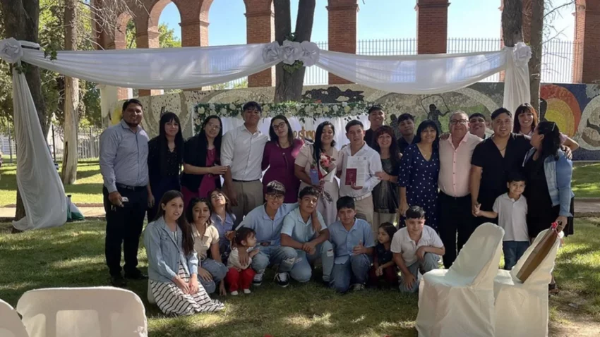 Fueron 40 las parejas que aprovecharon San Valentín y se casaron en Río Negro