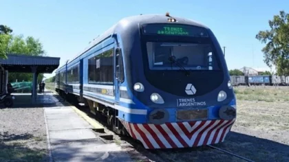 El Tren del Valle no funciona por otro choque al puente