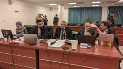 Estafas con planes sociales: rechazaron acuerdos para dos de los acusados