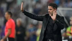 El reto de Fernando Gago a Zeballos en pleno partido: "Empezá a correr porque te saco a la m..."