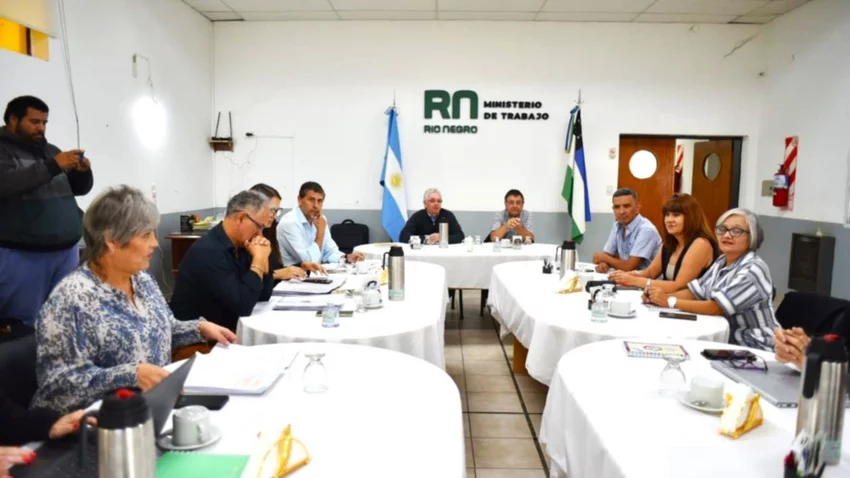 Paritarias: Río Negro ofreció sumas fijas y aumentos mensuales