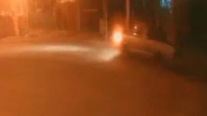 Inconsciente hacía trompos a toda velocidad con su camioneta en Fernández Oro