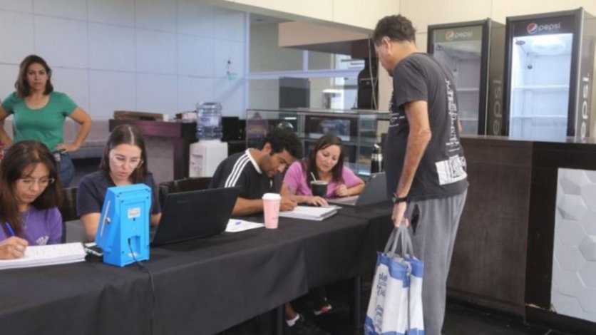 Más de 20.000 jóvenes de Neuquén ya tienen sus kits escolares para iniciar las clases