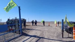 UOCRA corta el ingreso al oleoducto Vaca Muerta Sur en Chichinales: hasta cuándo