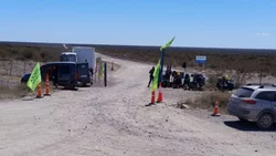 UOCRA sigue con la protesta en el ingreso al oleoducto Vaca Muerta Sur, en Chichinales