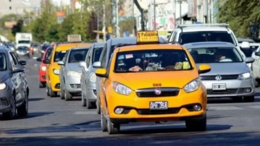 Desgarrador relato del taxista que le salvó la vida a una joven que perdió su embarazo