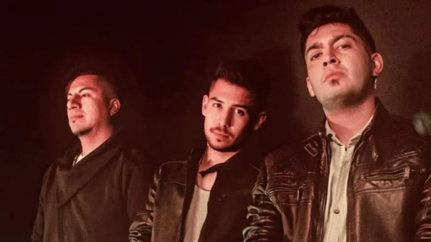 La banda Euforia 61, una de las ganadoras del pre Confluencia, presenta su show