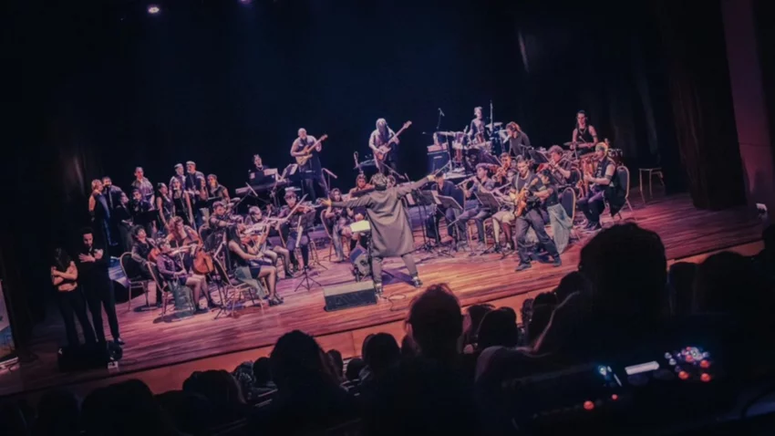 La Orquesta Ocasional de Rock Sinfónico dedica su primer disco a las mujeres del género
