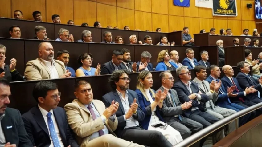 Las millonarias inversiones de obras que anunció Figueroa para los municipios