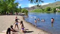 El 'finde' de Carnaval sigue con altísima ocupación en Neuquén