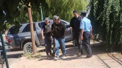 Le robaron, persiguió a los ladrones y logró que la policía los meta presos