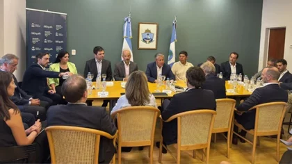 Rolando Figueroa acordó inversiones millonarias para Neuquén con las petroleras