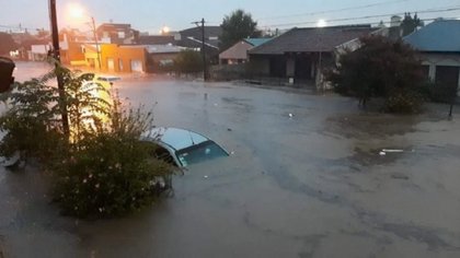 Confirmaron  seis víctimas fatales por el temporal en Bahía Blanca