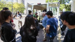 Regresó a su casa la estudiante de Roca que vivió la furia del temporal en Bahía Blanca