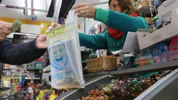 Buscan eximir de impuestos municipales a nuevos comercios en Cipolletti