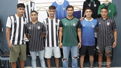 Cipolletti levantó la inhibición y presentó las nuevas casacas ¿Cuándo estrenan?
