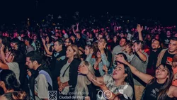 Expo Plottier 2025: una multitud disfrutó de DJ Pipo y Patricia Sosa en la tercera noche