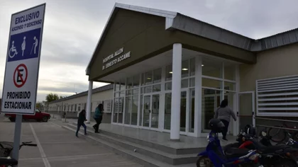 Un joven de 21 años murió al chocar contra un camión