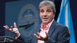 Luis Caputo: “Cuando se levante el cepo al dólar no habrá un salto devaluatorio”
