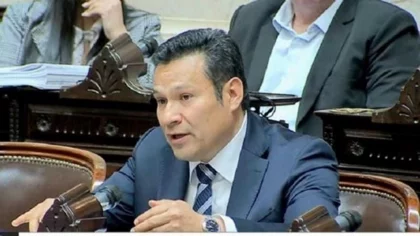 Osvaldo Llancafilo adelantó su voto positivo al acuerdo con el FMI
