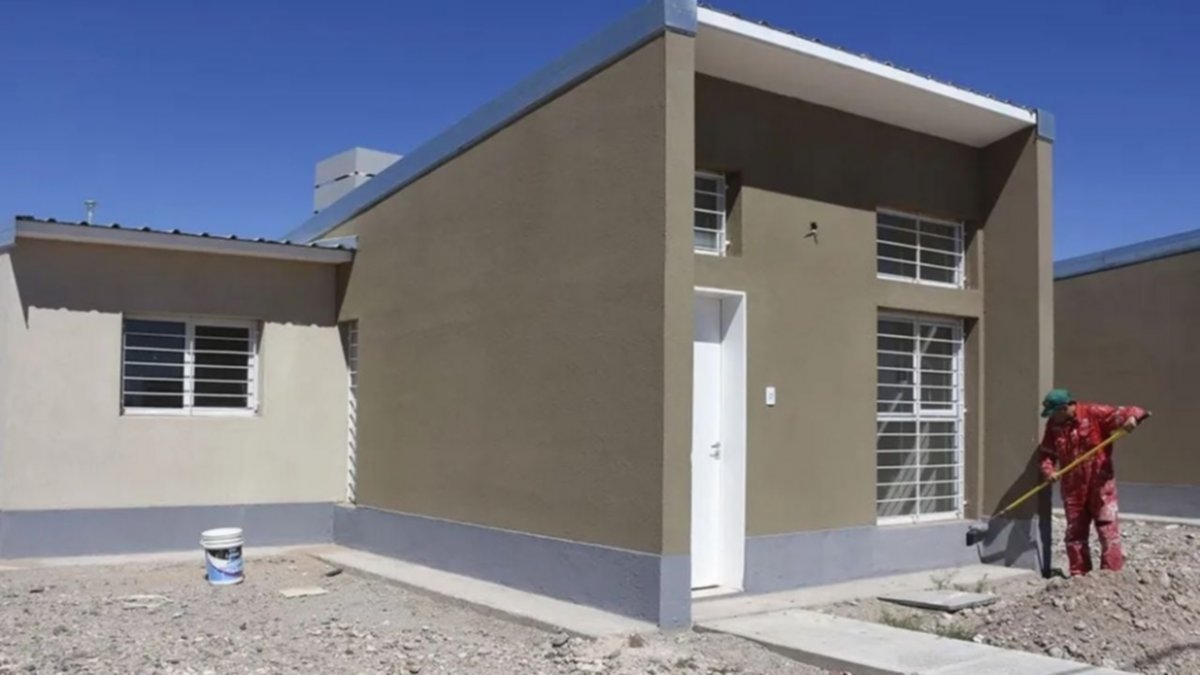 Qué va a hacer el gobierno con aquellos que nunca pagaron su vivienda del IPVU
