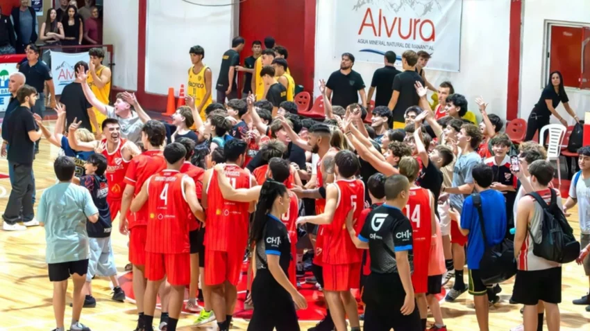 En un vibrante juego, Independiente se quedó con el clásico en La Caldera