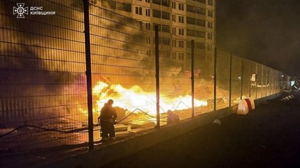 Estados Unidos, Ucrania y Rusia negocian para alcanzar el alto el fuego