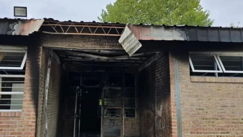 El Consejo de Educación denunció el incendio en la escuela de San Patricio del Chañar