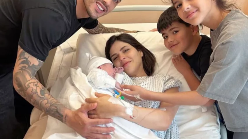 Crece la familia de los campeones del mundo: nació el tercer hijo de Leandro Paredes