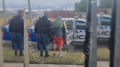 Denunciado por acosar a una mujer: le encontraron droga y armas de guerra