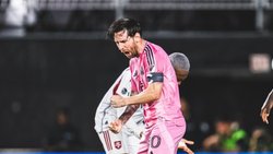 Un gol de Messi le dio el empate a Inter Miami, que igualó 1-1 con Toronto FC