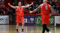 En un partidazo, Independiente bajó a Perfora y se subió a la cima de la Liga Federal