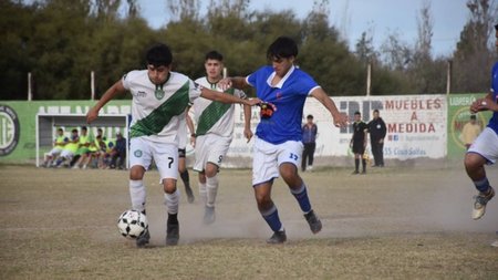 Fernández Oro ganó en Cinco Saltos, es líder y único invicto del Torneo Apertura
