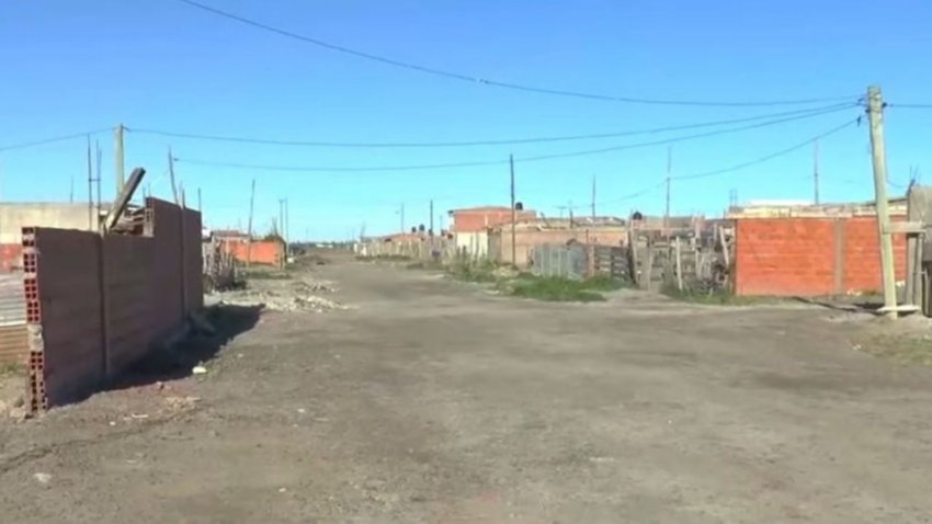 Una mujer le pegó al dueño de una casa y la usurpó: ahora tiene que devolverla