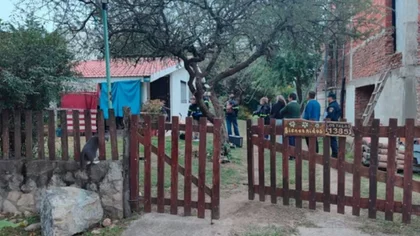 Le "voló la cabeza" a su pareja y esperó a la policía con un vaso de whisky