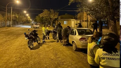 Un taxista borracho y con la licencia vencida quiso escapar de la policía