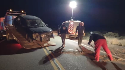 Vuelco en El Chocón: cuál es el estado de los cuatro ocupantes del auto