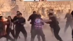 Perdieron el partido y se agarraron a trompadas con 50 policías en Roca