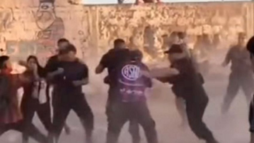 Perdieron el partido y se agarraron a trompadas con 50 policías en Roca